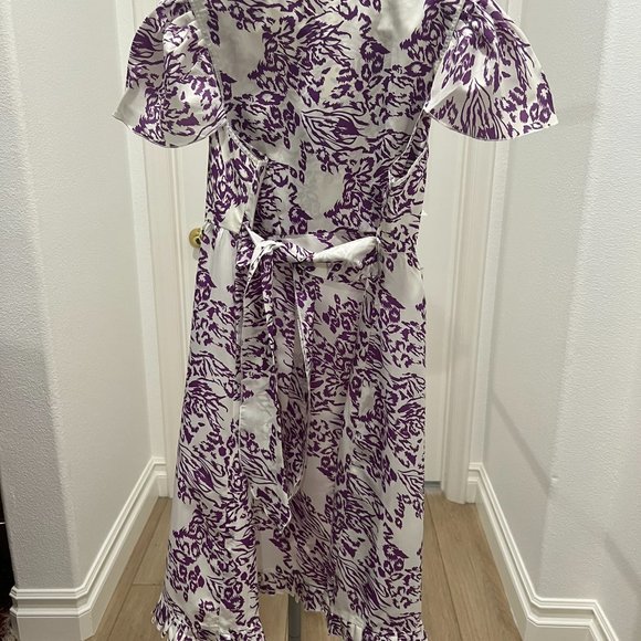 Beautiful one of a kind Custom Tailored with lots of details - Picture 4 of 10